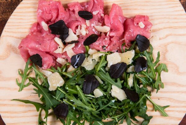 Carpaccio di Manzo e Tartufi